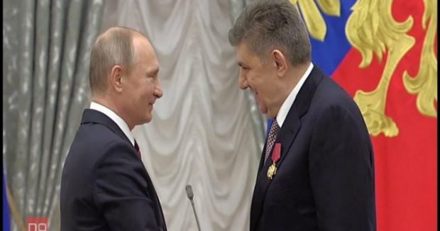 image-1622623516_ara-abramyan-putin