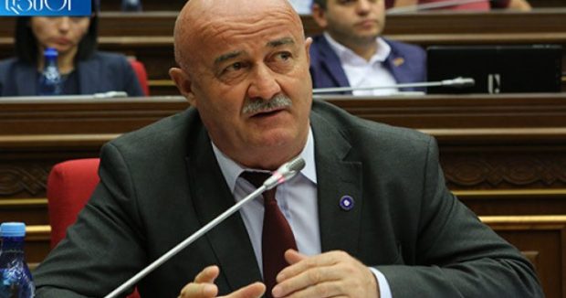 image-1633508556_erm-deputat-ovik-aazaryan