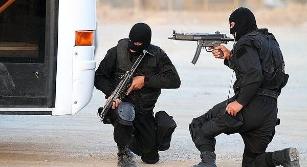 image-iranian_security__forces_020218