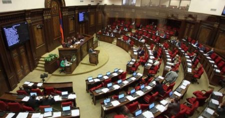 image-ermeni-parlament