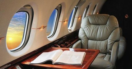 image-interer-chastnogo-samoleta